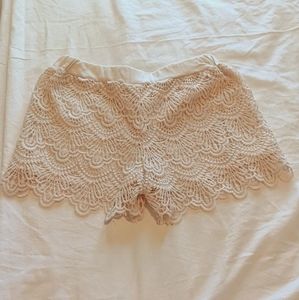 Girls size small crochet type lined pull on shorts
